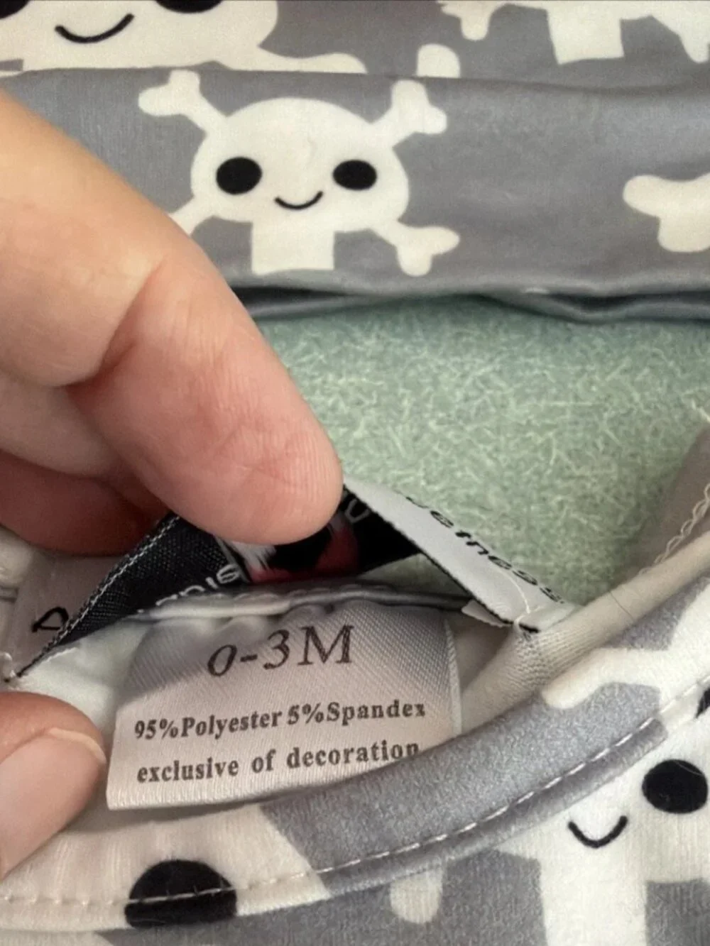 Adorable Sweetness Baby Gown & Hat Set - Playful Skull & Crossbones - Size 0-3M